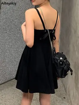 שחור שמלת מיני נשים ספגטי סקסי ללא משענת אלגנטי מסיבת הקיץ אופנת רחוב בציר הנשי סלים Y2k היסודות טהור בסגנון קוריאני
